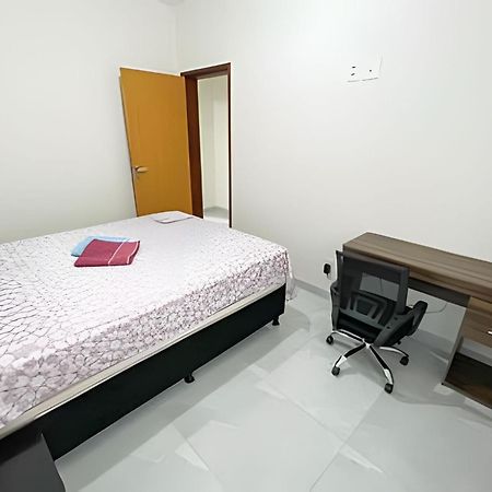 104 - Apartamento Completo Para Ate 7 Hospedes Patos de Minas Buitenkant foto