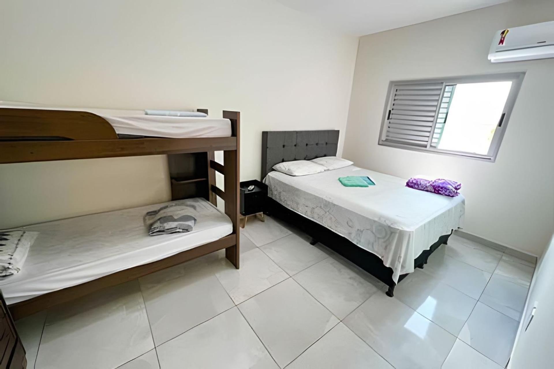 104 - Apartamento Completo Para Ate 7 Hospedes Patos de Minas Buitenkant foto