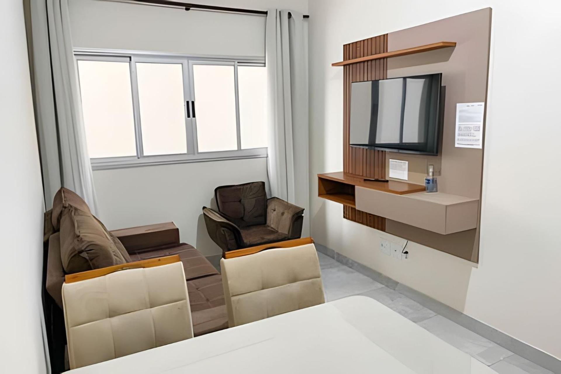 104 - Apartamento Completo Para Ate 7 Hospedes Patos de Minas Buitenkant foto